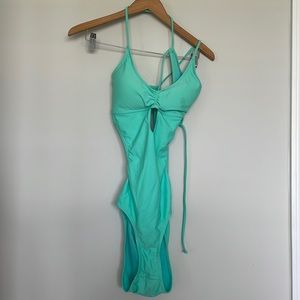 Coral Tropics Swimsuit CutOut One Piece Winter Mint Sz XL NWT